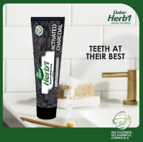 DUBUR HERBAL ACTIVATED CHARCOAL TOOTHPASTE 